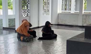 Jelang Pelantikan, Bupati Siak Terpilih Afni Ziarah dan Sowan ke Ulama
