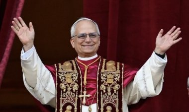 Robert Francis Prevost Terpilih sebagai Paus Baru, Mengambil Nama Paus Leo XIV