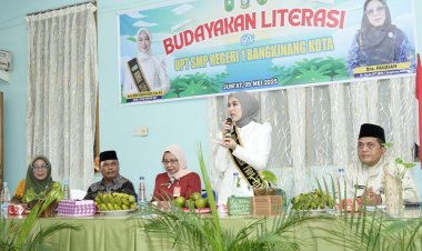 Dorong Budaya Membaca, Bunda Literasi Riau Lakukan Kunjungan ke SMPN 1 Bangkinang Kota