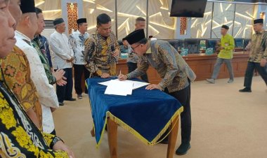 Teken Penetapan Peserta MTQ ke-43 Riau, Kakankemenag Pekanbaru Targetkan Prestasi Maksimal