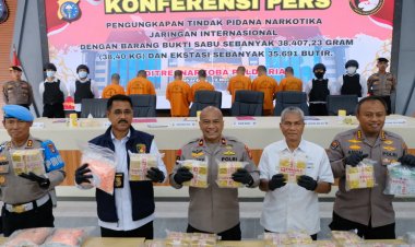 Amankan 38,4 Kg Sabu dan 35.691 Ekstasi, Polda Riau Gagalkan Penyelundupan Narkotika Jaringan Internasional