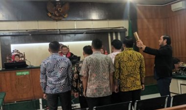 Terkuak Di Persidangan Risnandar Mahiwa Cs, Hakim Bongkar Dugaan Korupsi Masih Berlanjut Di Era Agung Nugroho