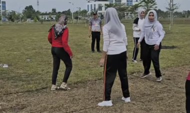 Hidupkan Kembali Olahraga Tradisional Di Sekolah, Dispora Pekanbaru Gelar Simulasi Di Halaman Kompleks Perkantoran Tenayan Raya