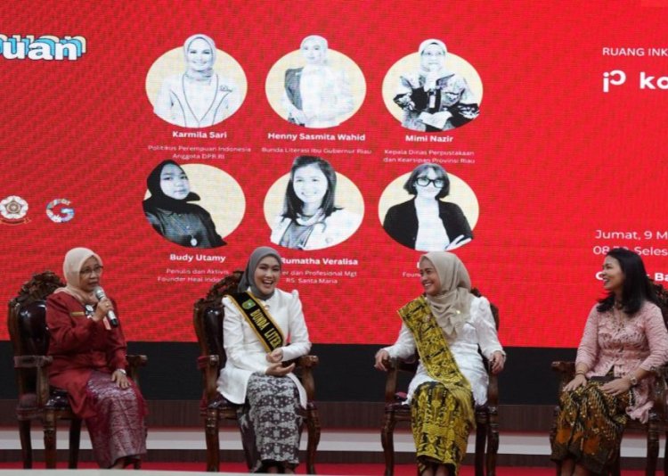 Gelar Talkshow Perempuan Dalam Karya, Kadispersip Riau Ingatkan Penggunaan Gadget Anak Perlu Diawasi Dan Orang Tua Jangan Lengah