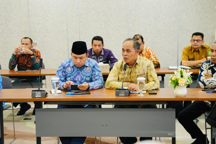 Dorong Efisiensi Logistik dan Perdagangan, Bupati Inhil Usulkan Jalur Ro-Ro Langsung Tembilahan–Batam
