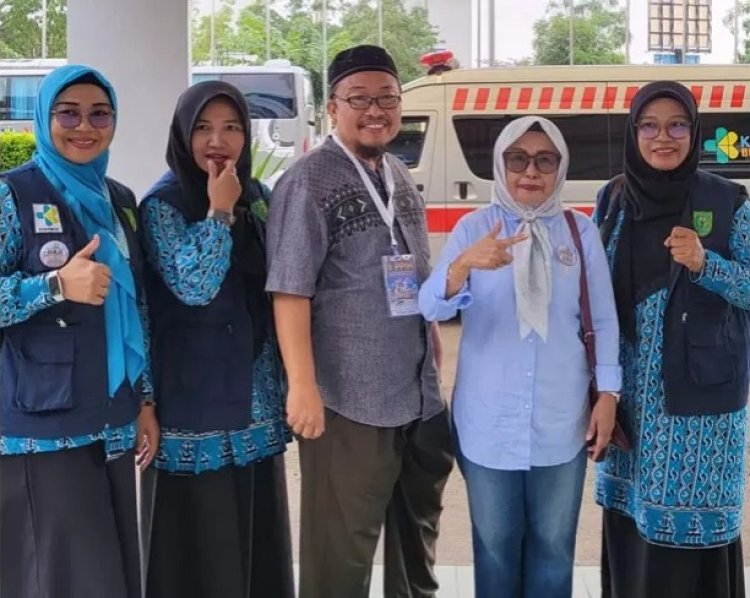 Utamakan Profesionalitas dan Tanggung Jawab, Kadiskes Inhu Monitoring Nakes Pendamping Jemaah Haji