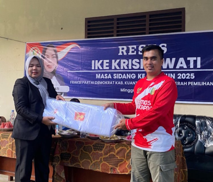Jemput Aspirasi Warga Pangean, Komisi I DPRD Kabupaten Kuantan Singingi Serahkan Bantuan Kain Kafan