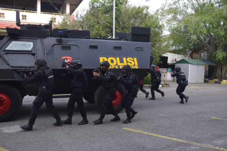Dilatih Dansat Brimob, Polda Riau Bentuk Tim Khusus Berantas Kejahatan Dan Premanisme