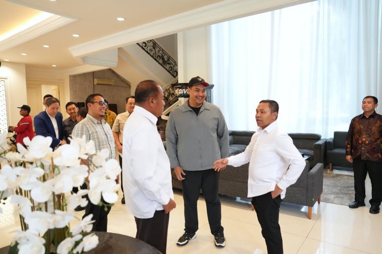 Optimalisasi Venue Olahraga Eks PON 2012, Gubernur Riau Audiensi Strategis Bersama Menteri Pemuda dan Olahraga RI