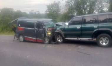 Laga Kambing Ambulans Vs Land Cruiser Terjadi Di Pelalawan, 2 Nyawa Melayang, 4 Orang Luka Berat