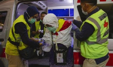 Kembali Dari Tanah Suci, 445 Jemaah Haji Riau Kloter Pertama Disambut Hangat Di Batam