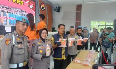 Sepasang Kekasih Kurir Narkoba Dibekuk, Polda Riau Gagalkan Peredaran 15 Kg Sabu Di Pekanbaru