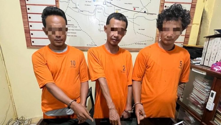 Pesta Sabu Di Desa Kepala Pulau, Tiga Pria Tidak Berkutik Saat Digerebek Polsek Kuantan Hilir