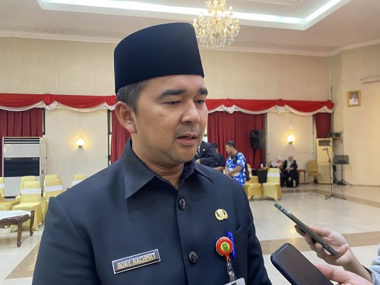 Tolak Ambil Ijazah Di Disnaker Riau, Eks Karyawan Sanel Tour Serahkan Kasus Ke Kuasa Hukum Dan Polda Riau