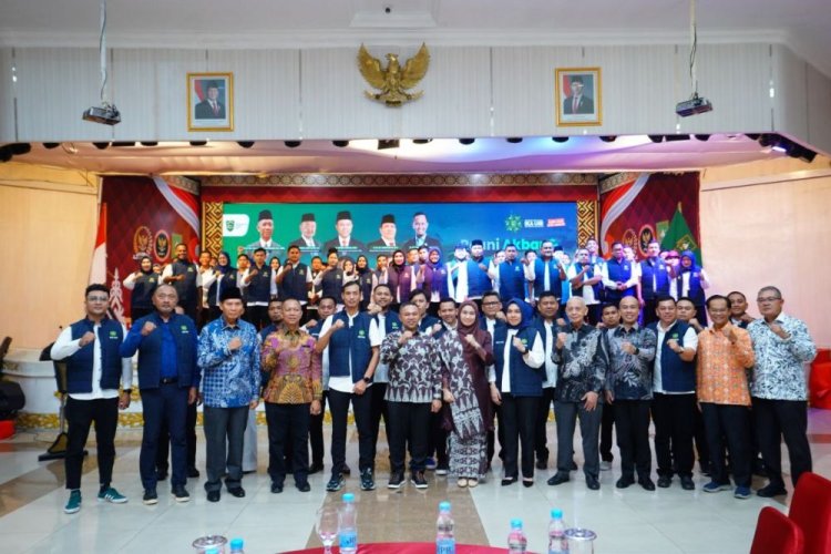Resmi Nahkodai IKA UIR 2025 - 2030, Dr Ragil Ibnu Hajar Siap Wujudkan Alumni Progresif Dan Inklusif