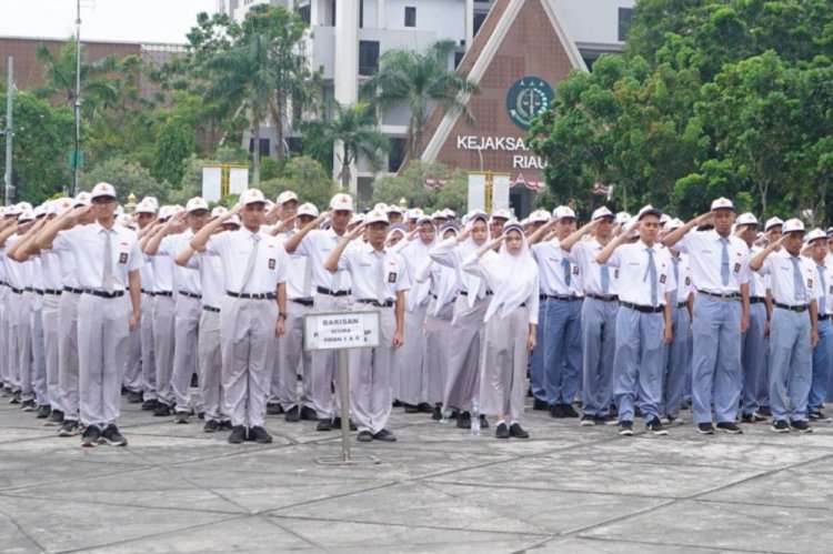 Buka Akses Pendidikan Lewat BOSDA Afirmasi, Disdik Riau Gandeng 51 Sekolah Swasta