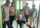 Bhabinkantibmas Polsek Peranap Rela Terluka Untuk Selamatkan Beruang Madu Terjebak Jeratan Warga