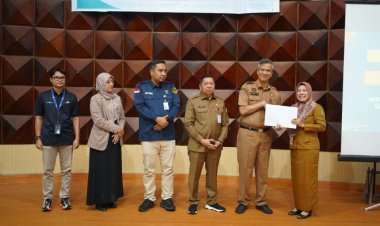 83 PNS Pemprov Riau Masuki Masa Pensiun, Penyerahan SK Oleh Pj Sekda Diwarnai Suasana Haru