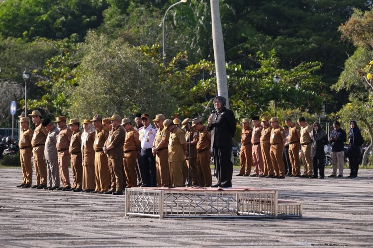 Pimpin Apel Perdana ASN Pemkab Siak, Afni Zulkifli Tegaskan Disiplin Dan Pelayanan Sebagai Nafas Pengabdian