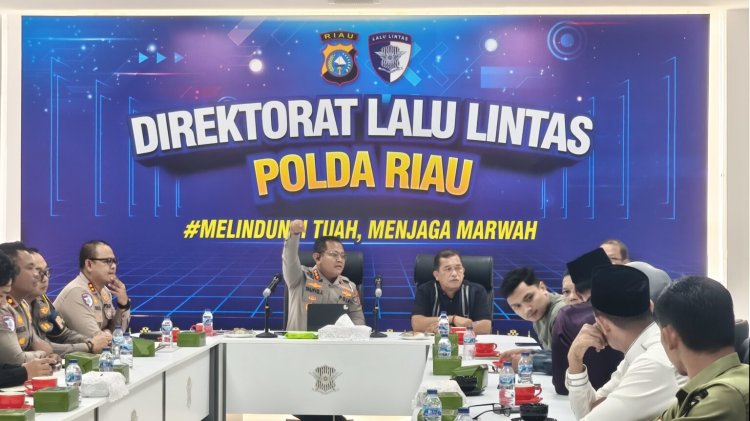 Jelang Pelaksanaan Riau Bhayangkara Run 2025, Ditlantas Polda Riau Gencar Lakukan Sosialisasi Penutupan Jalan