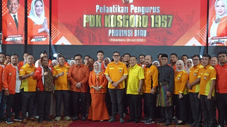 Pelantikan Pengurus PDK Kosgor 1957, Agung Laksono Beri Sinyal SF Hariyanto Akan Pimpin Golkar Riau