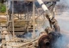 Cegah Kerusakan Lingkungan, Polsek Cerenti Bakar Rakit PETI Di Area PT Agrinas Nusantara