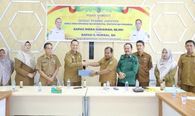 Pisah Sambut Kepala Diskominfotik Rohil,  Indra Gunawan Serahkan Tongkat Estafet Kepada H. Mursal