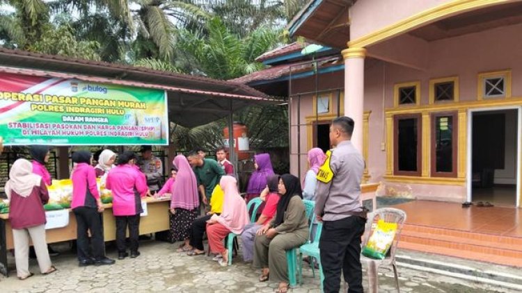 Warga Antusias Serbu Pasar Pangan Murah, Beras Polres Inhu Ludes Dalam Satu Jam