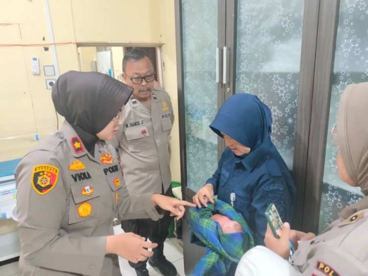 Diduga Baru Berusia Satu Hari, Bayi Perempuan Ditemukan Terlantar Di Pekanbaru