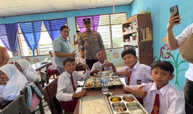 Perdana Di Kuansing, 791 Siswa Di Singingi Hilir Terima Program Makan Bergizi Gratis