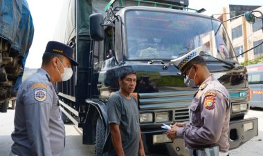 Gelar Operasi Keselamatan 2026, Ditlantas Polda Riau Tindak Lima Truk Overload