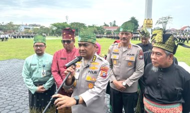 Gaungkan Tradisi Budaya Melayu, 11 Ribu Personel Polda Riau Kenakan Tanjak Dan Selempang Setiap Jumat