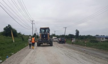 Genjot Perbaikan Jalintim Km 73-83 Di Pelalawan, BPJN Riau Terapkan Sistem Buka Tutup Jalan