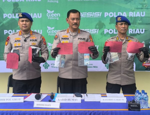 Nyaris Kabur Lewat Jalur Laut Di Dumai, Ditpolairud Polda Riau Gagalkan Penyelundupan 18 WNA Ilegal Asal Myanmar