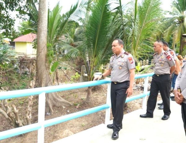 Jelang Diresmikan Oleh Kapolri, Kapolda Riau Tinjau Progres Jembatan Merah Putih Presisi Di Kampar
