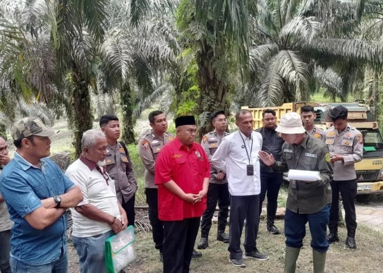 PN Siak Turun Ke Lokasi Lakukan Konstatering, Sengketa Lahan Sawit Di Tualang Kembali Bergulir