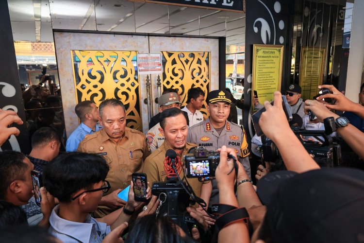 Buntut Viralnya Dugaan Aktivitas LGBT, Pemko Pekanbaru Resmi Segel THM Paragon