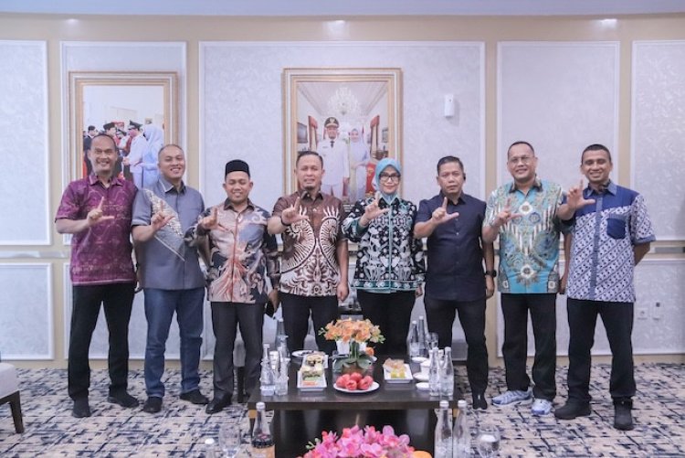 Rapat Pedoman Aktivitas Selama Ramadhan 1447 H, Forkopimda Pekanbaru Sepakat THM, Live Musik, Dan Karaoke Tutup