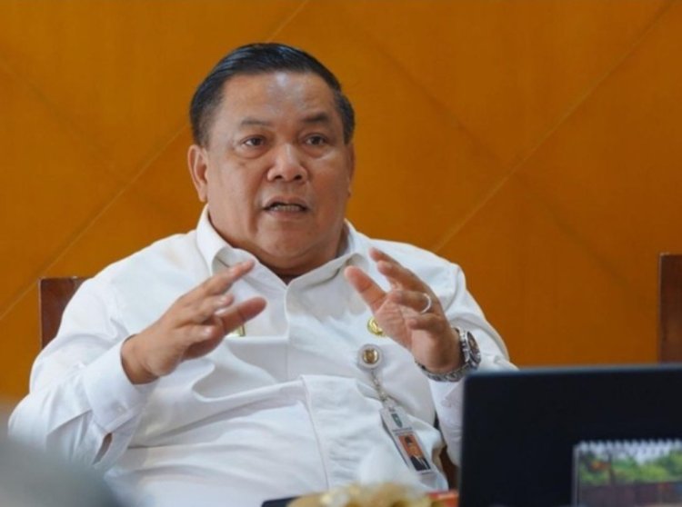 Diduga Langgar Mekanisme Prosedural, SF Hariyanto Ingatkan Kabid SMA Disdik Riau Soal Disiplin Birokrasi