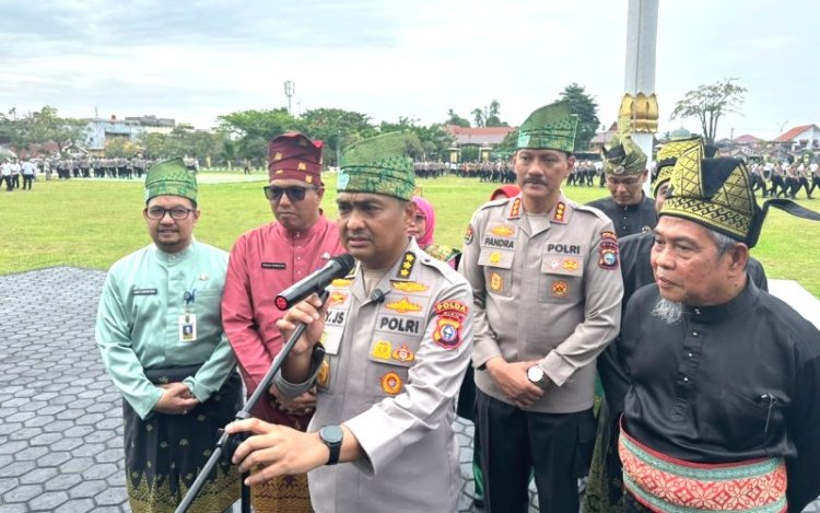 Gaungkan Tradisi Budaya Melayu, 11 Ribu Personel Polda Riau Kenakan Tanjak Dan Selempang Setiap Jumat