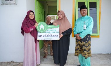 Kolaborasi Baznas Riau Dan Pemkab Siak, Warga Rempak Terima Rumah Layak Huni