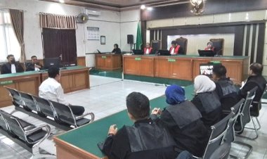 Korupsi Pembangunan Hotel Kuansing, Eks Ketua DPRD Divonis 3 Tahun 4 Bulan Penjara