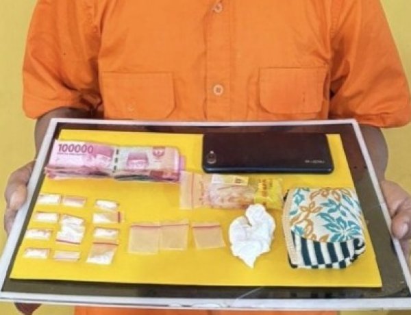 Bongkar Peredaran Narkoba Di Pasir Penyu, Polres Inhu Sita 2,58 gram Sabu