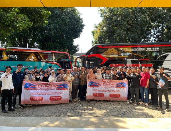 Balek Basamo Dari Pulau Jawa, Pemprov Riau Berangkatkan 180 Mahasiswa Mudik Gratis