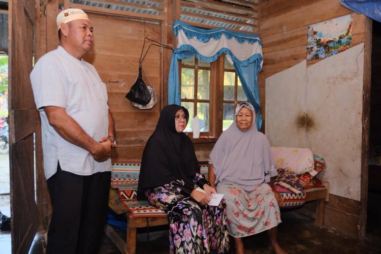 Santunan Ramadhan Siak Tembus Rp2,7 Miliar, Bupati Afni Pastikan Penerima Tepat Sasaran