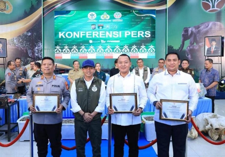 Ungkap Sindikat Pemburu Gajah Sumatera, Menhut RI Apresiasi Kinerja Jajaran Polda Riau