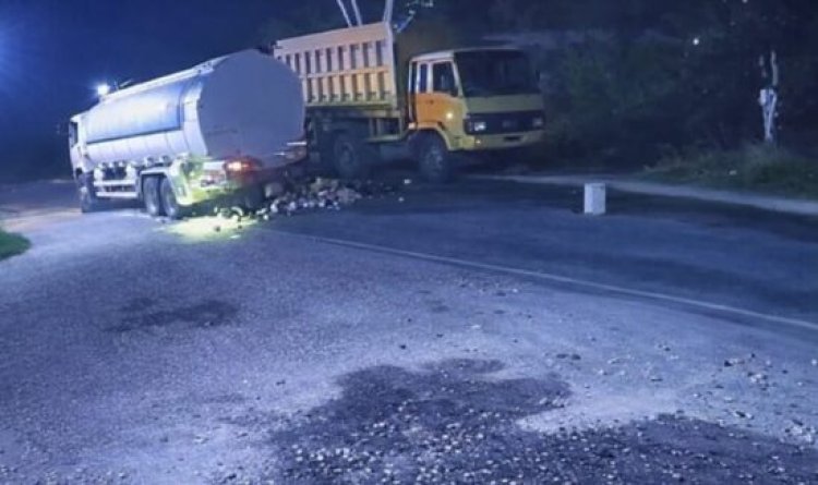 Laka Maut Di Jalan Lintas Pekanbaru–Kuansing, Sopir Truk Tabrak Lari Dikejar Hingga Dumai