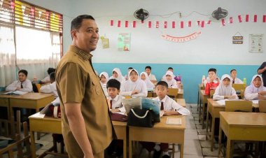 Pastikan TKA SD Berjalan Tanpa Kendala, Pemko Pekanbaru Pantau Ujian Di SDN 26