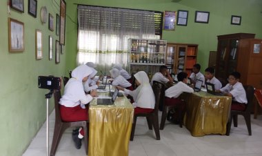 Keterbatasan Kapasitas WiFi, Ujian TKA Di SDN 88 Pekanbaru Digelar Secara Bertahap