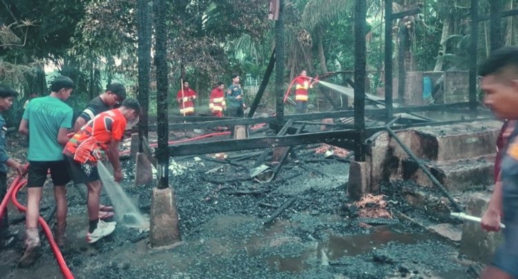 Si Jago Merah Hanguskan Rumah Lansia Di Pulau Ingu, Kerugian Ditaksir Mencapai Rp150 Juta